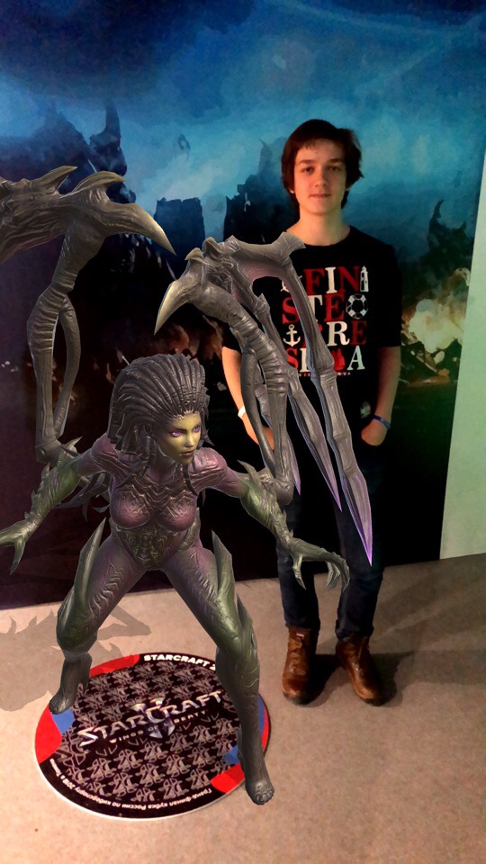AR-фотография с персонажем StarCraft